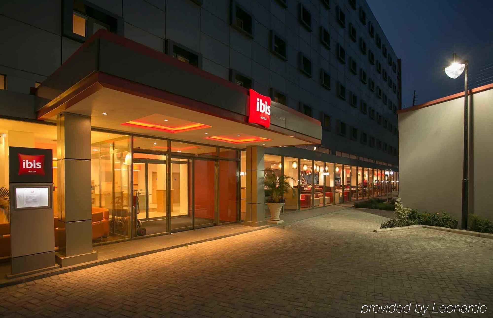 Ibis Lagos Ikeja Bagian luar foto