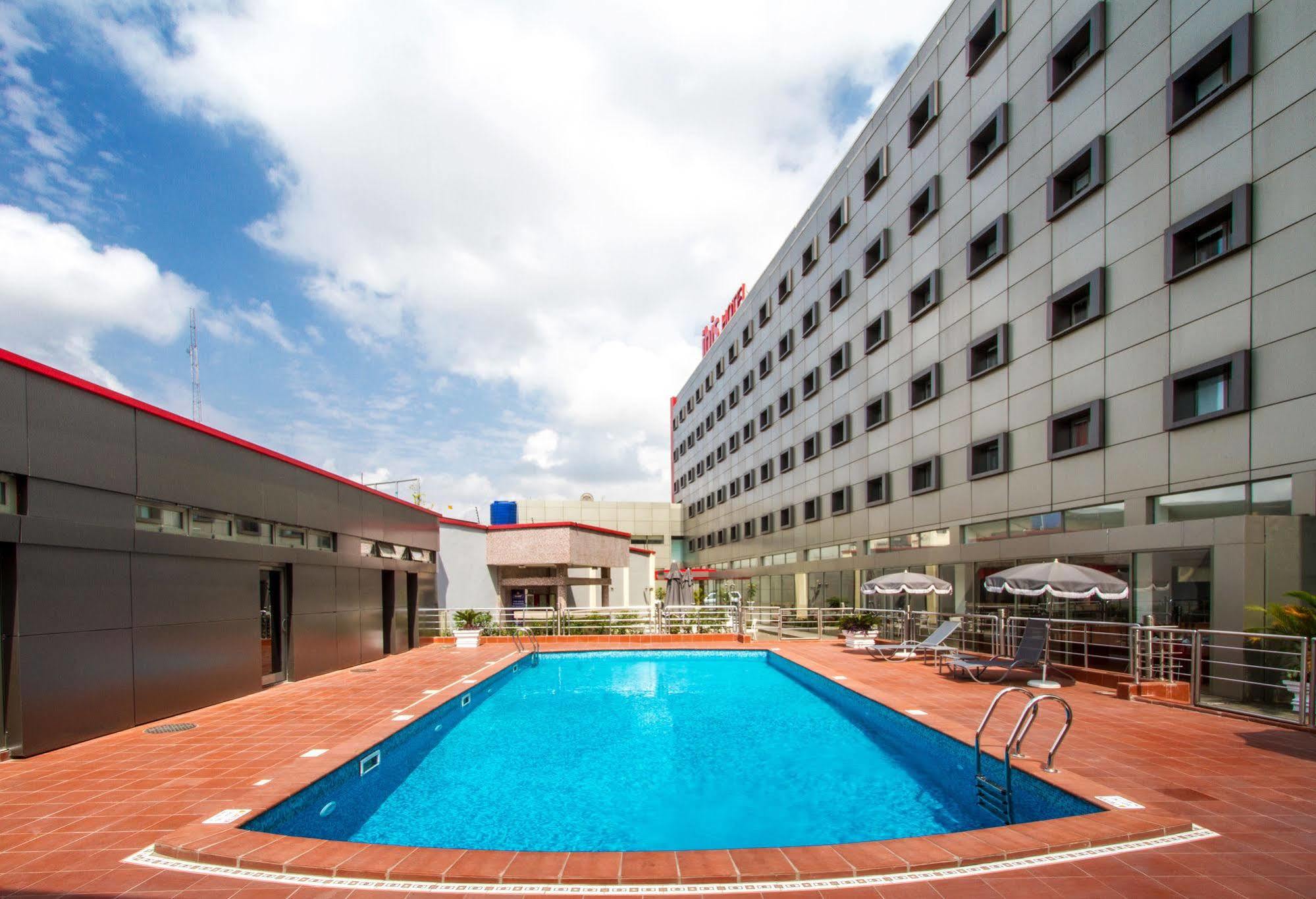 Ibis Lagos Ikeja Bagian luar foto