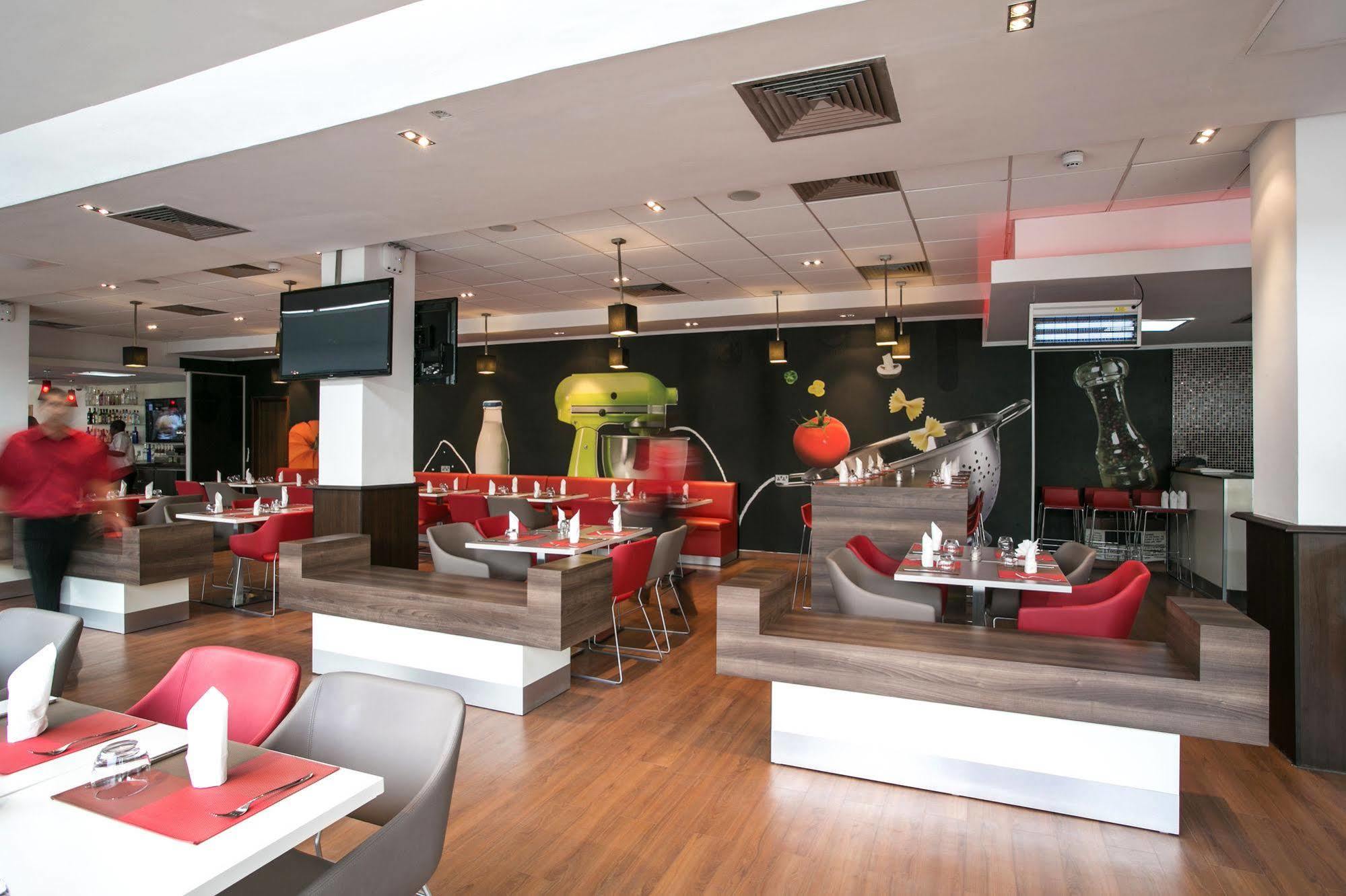 Ibis Lagos Ikeja Bagian luar foto
